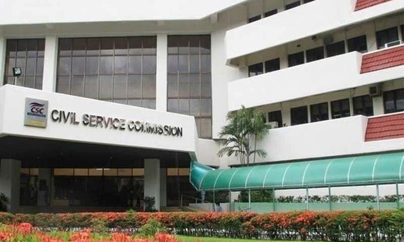 CSC: Document fixers, tamad na executive workers