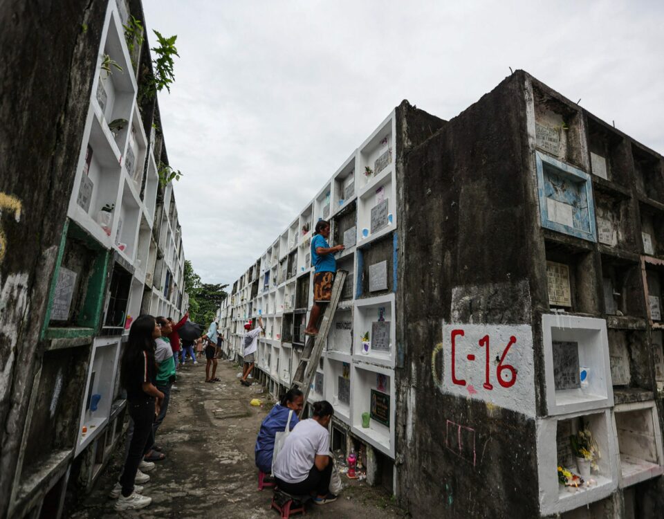 Undas 2024: Mga iskedyul ng sementeryo, mga alituntunin, advisory sa boulevard sa Metro Manila