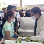 Sumama si dating presidente Duterte sa attach apart of enterprise ng bise presidente sa mga operasyong suporta sa Batangas